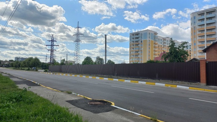 Буча 20 сот, вул. Яблунська (топ-локація під бізнес або будинок) гарна інфраструктура та центральні  - фото 1