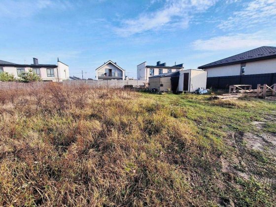 БЕЗ КОМІСІЇ, ділянка 6 соток під забудову з електрикою Буча