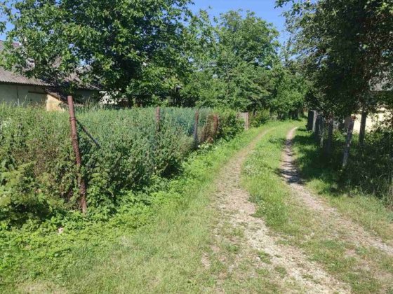 Продам земельну ділянку під будівництво