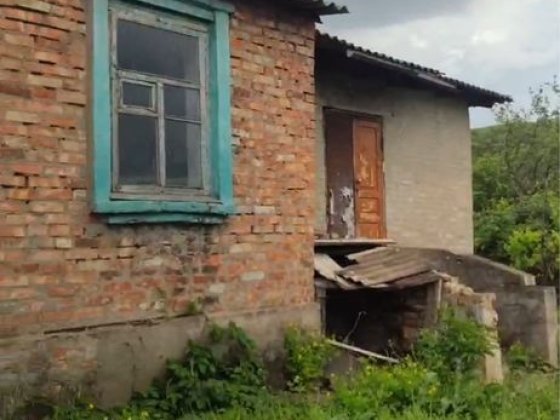 Терміновий продаж землі можливий торг з участком та хатою Кривой Рог