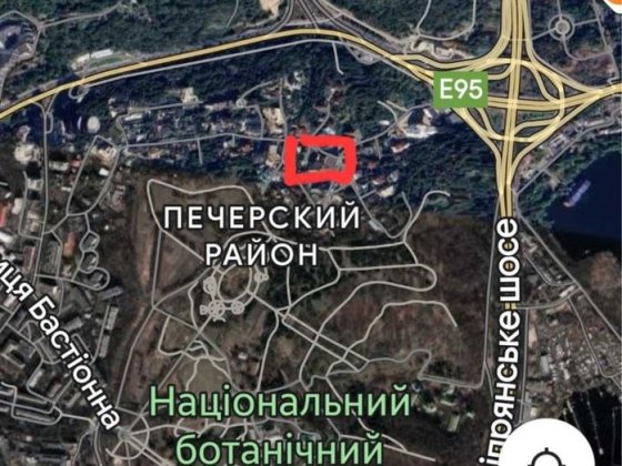 Киев. Печерск. Продам фасадный участок. Киев