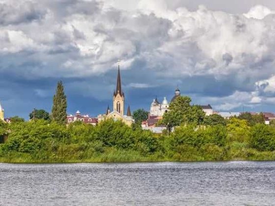 Земельна ділянка з краєвидом на р. Стир Луцк
