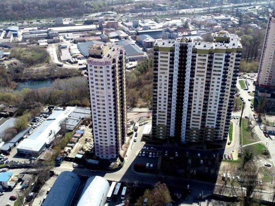 Ділянка під комерційне використання  -  13 300$ за сотку Київ