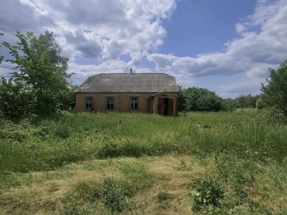 Продаж земельної ділянки біля лісу Полтава