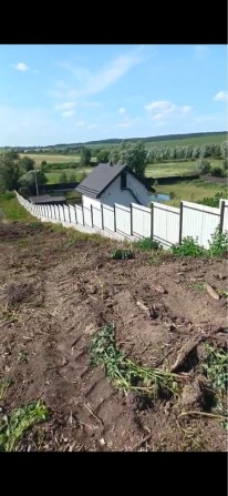 Теміновий продаж або обмін на авто нісля 20р. випуску..Продам дві земельні ділянки 41 сотка с. Лісов - фото 1