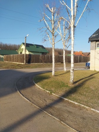 Огорож парканом 10 сот Яр-2 з усіма комунікаціями , центр  каналізація - фото 1