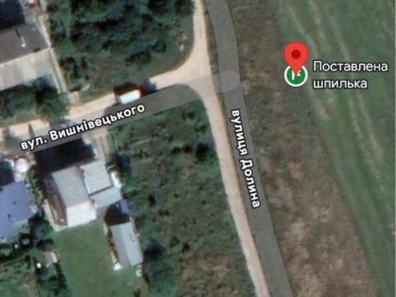 Продам земельну ділянку в Петриках