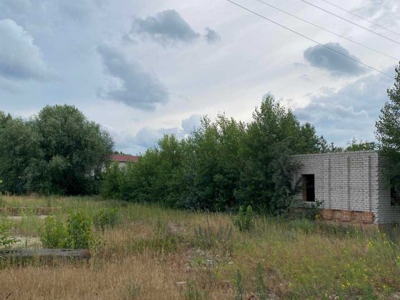 Земельна ділянка з розпочатим будівництвом. До річки 400 метрів. Полтава