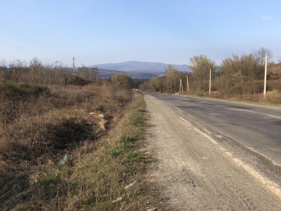 Єдина комерційна ділянка в локації з великим проїздним трафіком