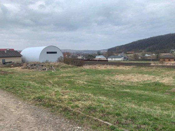 Продам терміново земельну ділянку , комерційного призначення, 71 сотка або віддам в оренду з викупом Черновцы