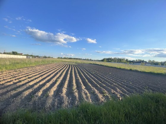 Продам ділянку 28 у СТ «Патріот .Епіцентр Чернигов