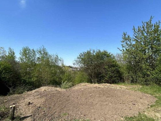 Продам ділянку з заїздом в житловому масиві Черновцы