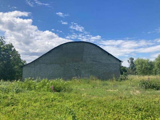 Продаж землі в пром зоні, ангари
