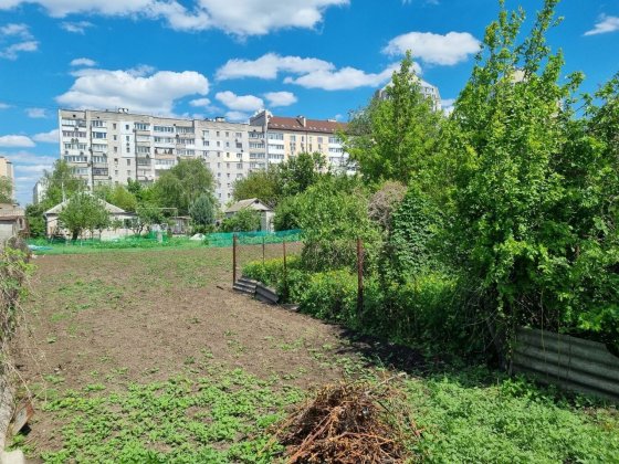 Продаж Ділянки в Елітному містечку в районі пр. Слобожанське! Дніпро