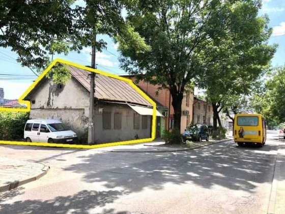 Земельна ділянка з будинком у м. Львів вул. Повітряна 41 Львов
