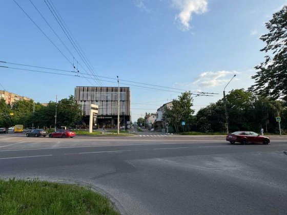 Продаж земельної ділянки з будинком вул. Кульпарківська -вул. В. Великого/І. Виговського. Львов