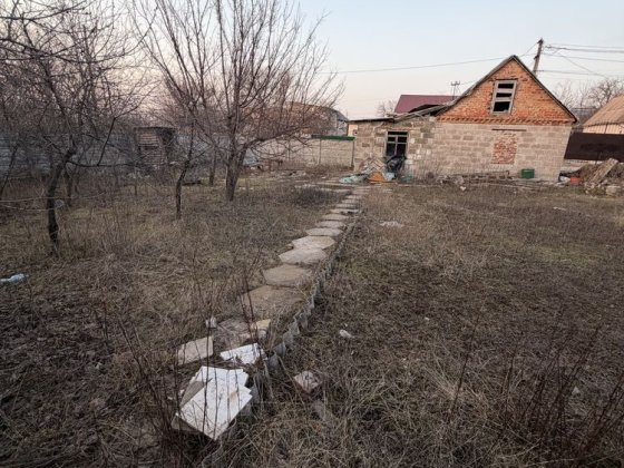 Продам земельну ділянку на Мирном, 6 соток .Приватизована ,кадастровий номер.Без комісіі від власник Дніпро
