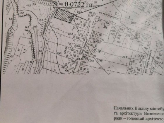 Продам або сдам в оренду земельну ділянку   S=0,0722 га.