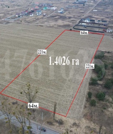 Фасадна земельна ділянка 1,4 га біля дороги з інтенсивним рухом - фото 1