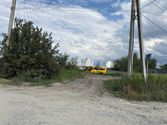 Кутова земельна ділянка під комерцію 10 соток поруч ЖК Львівський Петропавловская Борщаговка