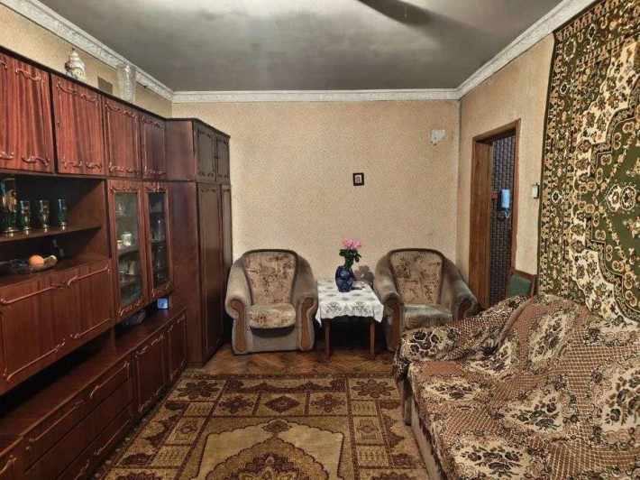Продаж 2-к квартири вул. Лятошинського 8 - фото 1