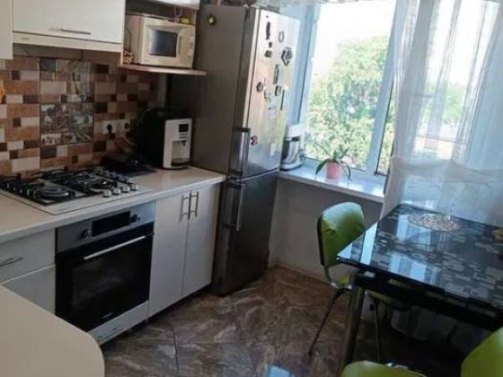 Продаж 2-кімнатної квартири по пров. Качуровського Ігоря (Руднєва), 1 Київ
