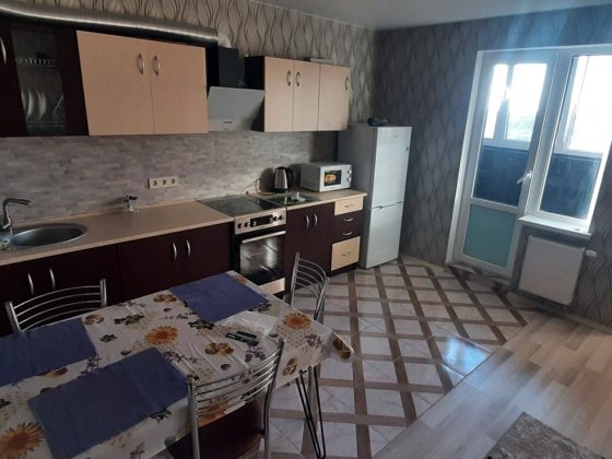 здам 1 кімнатну квартиру в центрі міста по вулиці Симоненка 107 Бровари