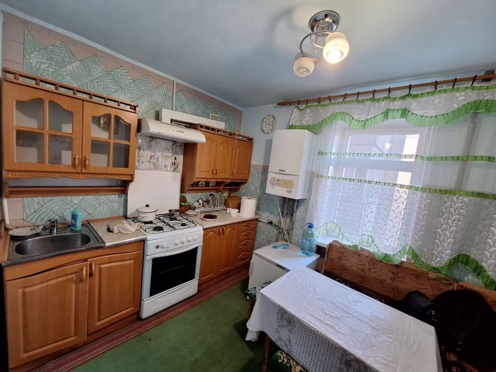 3 кімнатна квартира  в центрі   і/опалення .Для сім'ї - фото 1