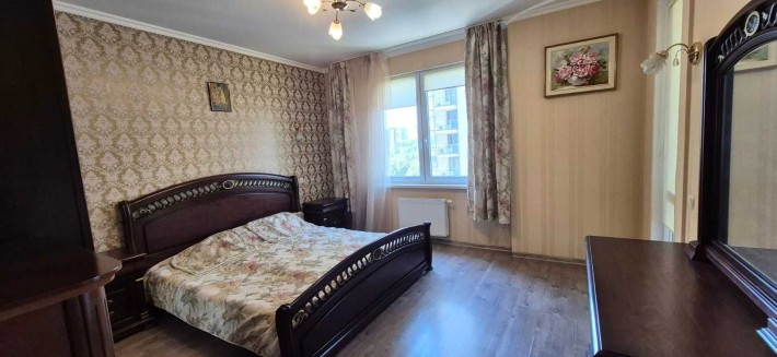 Оренда 2-кімнатної квартири 93кв.м.Голосіївський проспект 58.Метро Деміівська. - фото 1