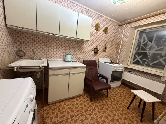 Здам 1 кімнатну квартиру ,вул.Сосницька,10. Київ