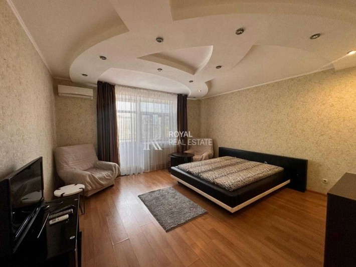 Оренда Квартири 90 м2  2 кімнати Поділ, Ярославський пров. 7/9 - фото 1