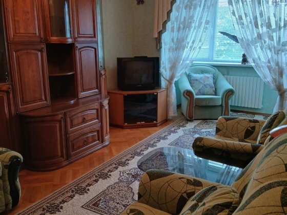 Здам 3-ну кв-ру в м.Києві по вул.Євгена Коновальця,15 Киев