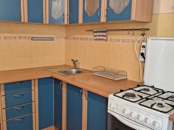 Сдам в аренду  квартиру ул. Княжий Затон 13 метро Осокорки Киев