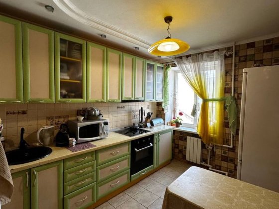 2к квартира в центрі міста, цегляний будинок Сумы