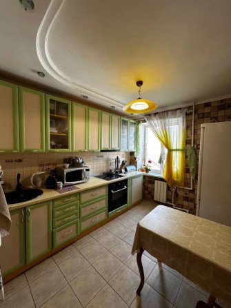2к квартира в центрі міста, цегляний будинок - фото 1