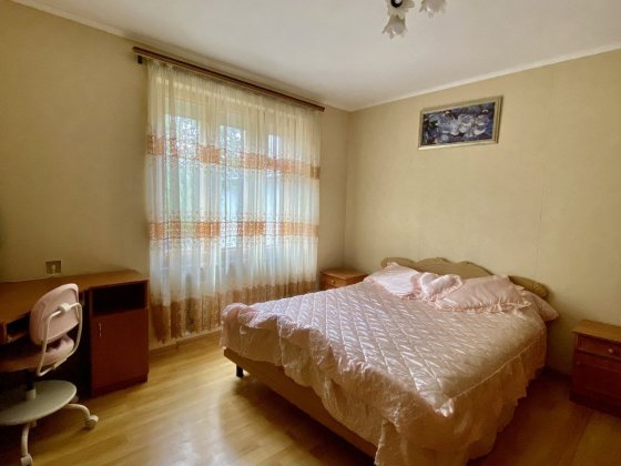 Оренда Трьох кім.квартири в будинку на вул. Жасмінна Черновцы