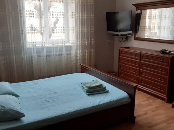 Оренда 1-но кімнатної квартири в центрі, по вул. 28 червня. Черновцы