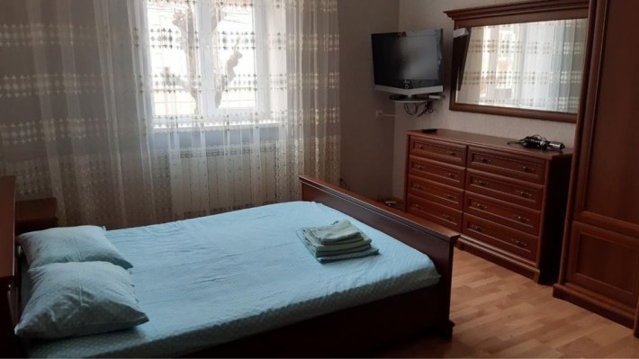 Оренда 1-но кімнатної квартири в центрі, по вул. 28 червня. - фото 1