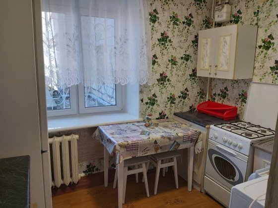 Оренда 2к квартири (2-й поверх) Сумы