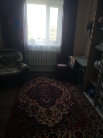Здаетса 1 комната в общежитии - фото 1
