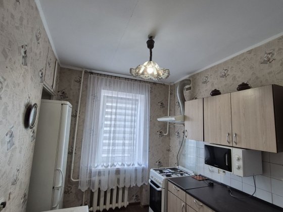 Оренда 3- кімнатної квартири  на Електроні Чернигов