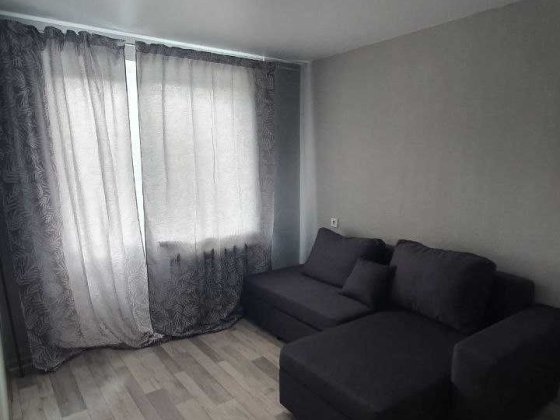 1-кімнатна квартира з сучасним ремонтом, новою технікою та меблями Київ