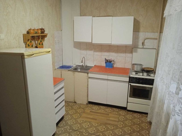 Оренда 3-кімнатної квартири вул. Л.Українки - фото 1