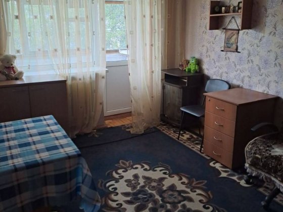 Здается 1комнатная квартира в центрн Запорожье