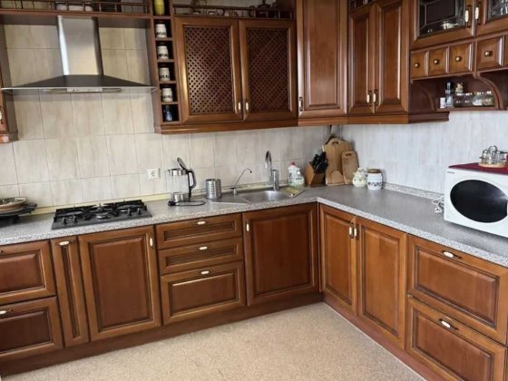 Оренда. 3-кімнатна квартира, 70 квадратів.. Центр Вінниці,  світло не вимикають. Вінниця