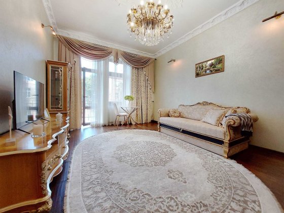 Довготривала оренда 1к квартири по вул.Бандери в австрійському буд 85. Львов