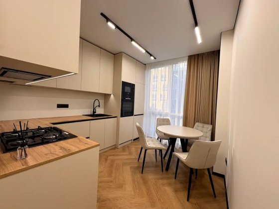 Оренда 2-кімнатної квартири в ЖК «Обрій 3» — 65 м² комфорту на Малоголосківській Львов