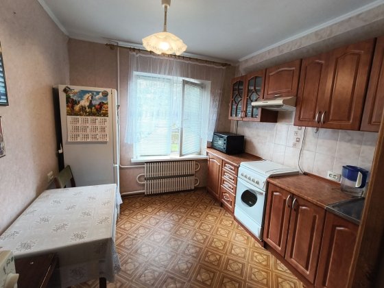 Оренда 2к. квартири. 1/9 поверх. Вул.Магістральна. Запорожье