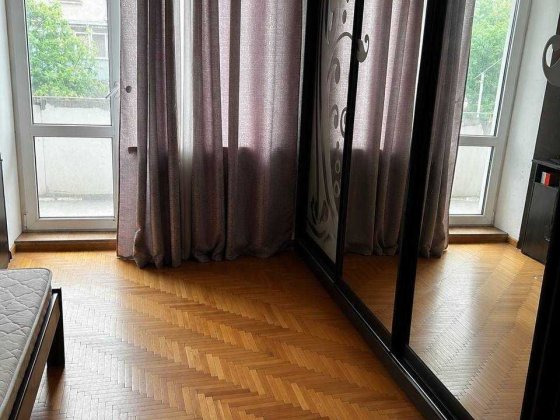 сдам в долгосрочную арендау 2х комнатнаую квартиру Николаев