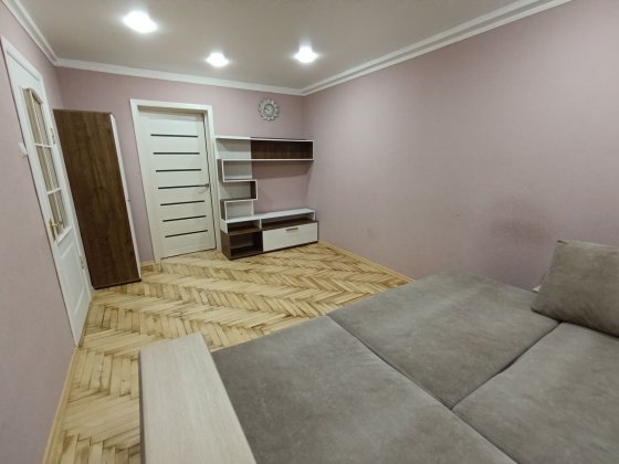 2-комн. квартира в центре Космоса! Без отключений! ул. Комарова!